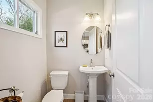 688 Dairy St, Hendersonville, NC 28739 - Photo 24