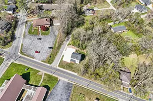 688 Dairy St, Hendersonville, NC 28739 - Photo 30