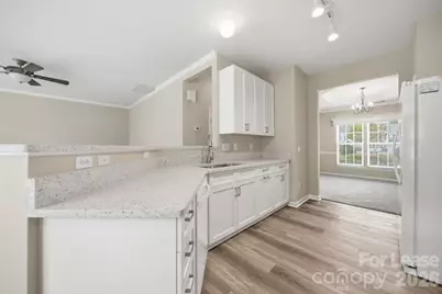 514 Turning Leaf Way, Lake Wylie, SC 29710 - Photo 4