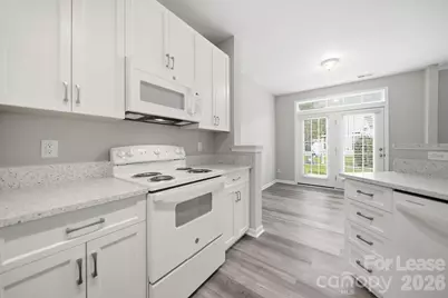 514 Turning Leaf Way, Lake Wylie, SC 29710 - Photo 2