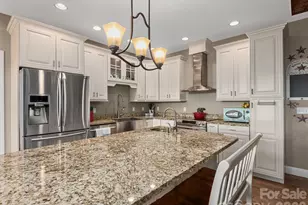 193 Youngs Cove Rd, Candler, NC 28715 - Photo 8