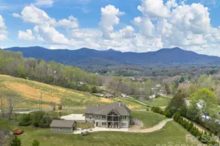 193 Youngs Cove Rd, Candler, NC 28715 - Photo 2