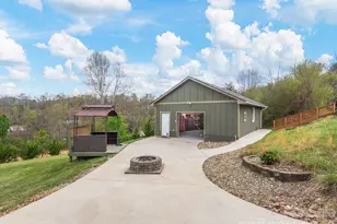 193 Youngs Cove Rd, Candler, NC 28715 - Photo 36