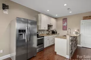 193 Youngs Cove Rd, Candler, NC 28715 - Photo 24