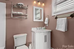 193 Youngs Cove Rd, Candler, NC 28715 - Photo 34