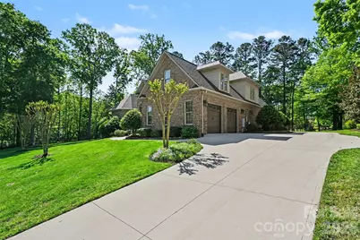 7806 Turnberry Lane, Stanley, NC 28164 - Photo 8