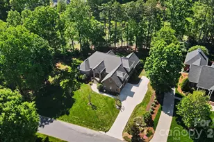 7806 Turnberry Ln, Stanley, NC 28164 - Photo 6