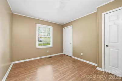 412 E Poplar Street, Stanley, NC 28164 - Photo 20