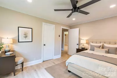 8000 Chapman Street, Charlotte, NC 28216 - Photo 18