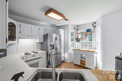 13914 Loch Loyal Drive, Charlotte, NC 28273 - Photo 16