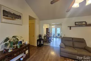 324 Pinecrest Cir, Troy, NC 27371 - Photo 10