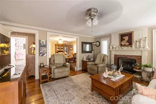 692 Capelsie Rd, Candor, NC 27229 - Photo 8