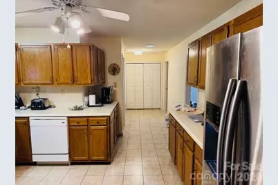 200 Dartcrest Drive, Hendersonville, NC 28792 - Photo 10