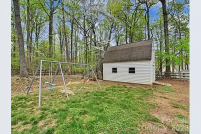 2800 Pearwood Court, Matthews, NC 28105 - Photo 46