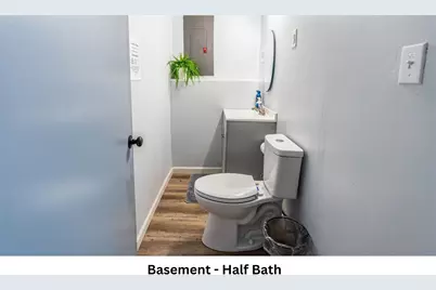 8144 Ashwood Drive, Charlotte, NC 28215 - Photo 12