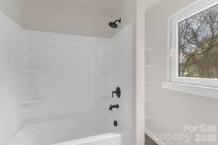 515 Wagner St, Statesville, NC 28677 - Photo 12