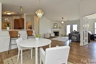 11873 Ridgeway Park Dr, Charlotte, NC 28277 - Photo 12