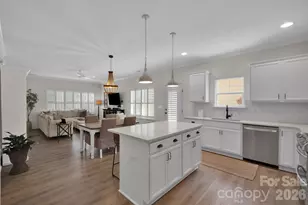 7526 Fairway Villa Circle, Denver, NC 28037 - Photo 12