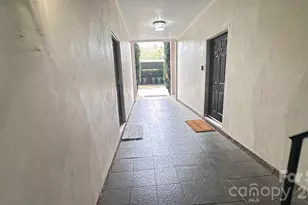 1012 Queens Rd, Charlotte, NC 28207 - Photo 6