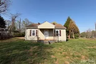 123 Stonewood Rd, Elkin, NC 28621 - Photo 1