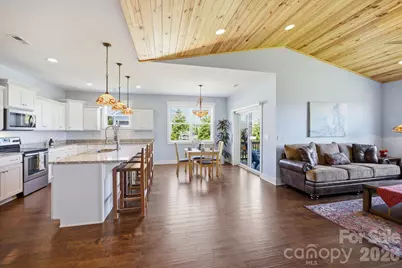 82 Blacksmith Run Drive, Hendersonville, NC 28792 - Photo 6