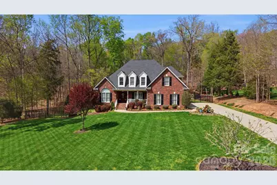 5540 Dogwood Boulevard, Kannapolis, NC 28081 - Photo 1