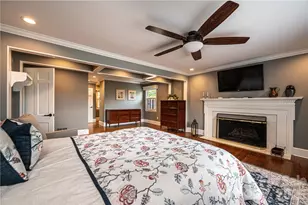 923 1st St NE, Hickory, NC 28601 - Photo 18