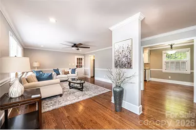 923 1st Street NE, Hickory, NC 28601 - Photo 8