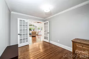 923 1st St NE, Hickory, NC 28601 - Photo 28