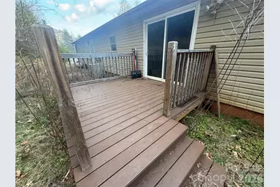 819 Milton Avenue SW, Valdese, NC 28690 - Photo 4