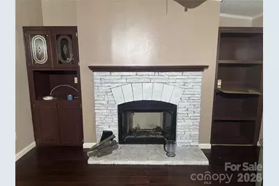 819 Milton Avenue SW, Valdese, NC 28690 - Photo 6