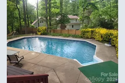5815 Chapel Creek Court, Charlotte, NC 28226 - Photo 2