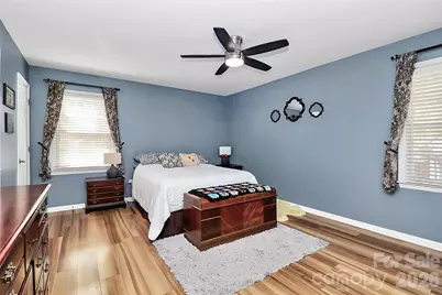 5815 Chapel Creek Court, Charlotte, NC 28226 - Photo 10