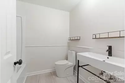 5810 Red Carriage Lane, Charlotte, NC 28212 - Photo 16