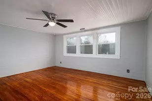 2645 Kool Pk Rd NE, Hickory, NC 28601 - Photo 4
