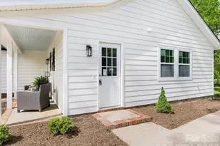 7606 Walnut Wood Dr, Charlotte, NC 28227 - Photo 4