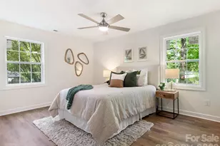 7606 Walnut Wood Dr, Charlotte, NC 28227 - Photo 12