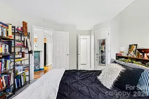 2512 Cranbrook Ln, Charlotte, NC 28207 - Photo 12