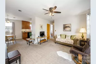 103 Oakwood Place #4, Hendersonville, NC 28792 - Photo 10