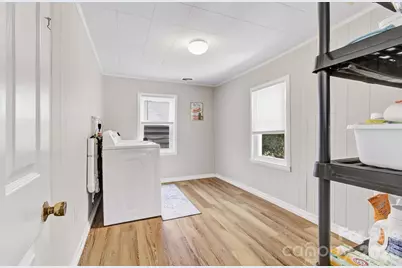 8 Concord Road, Asheville, NC 28803 - Photo 24