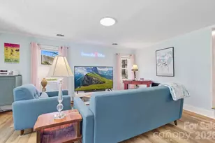 8 Concord Rd, Asheville, NC 28803 - Photo 10