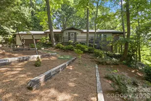 56 Cardinal Cir, Tryon, NC 28782 - Photo 2