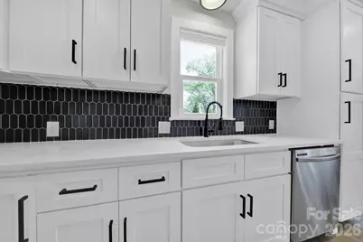 517 Inwood Drive, Charlotte, NC 28209 - Photo 6