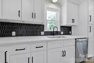 517 Inwood Dr, Charlotte, NC 28209 - Photo 6