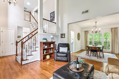 5719 Swanston Drive, Charlotte, NC 28269 - Photo 6