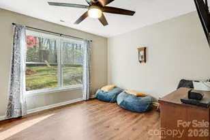 99 S Rowe Rd, Hendersonville, NC 28792 - Photo 26