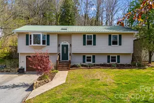 99 S Rowe Rd, Hendersonville, NC 28792 - Photo 2