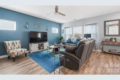 2010 Red Ash Drive, Charlotte, NC 28215 - Photo 16