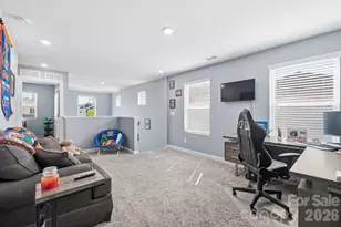 2010 Red Ash Dr, Charlotte, NC 28215 - Photo 28