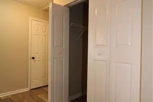 5878 Prescott Ct, Charlotte, NC 28269 - Photo 14